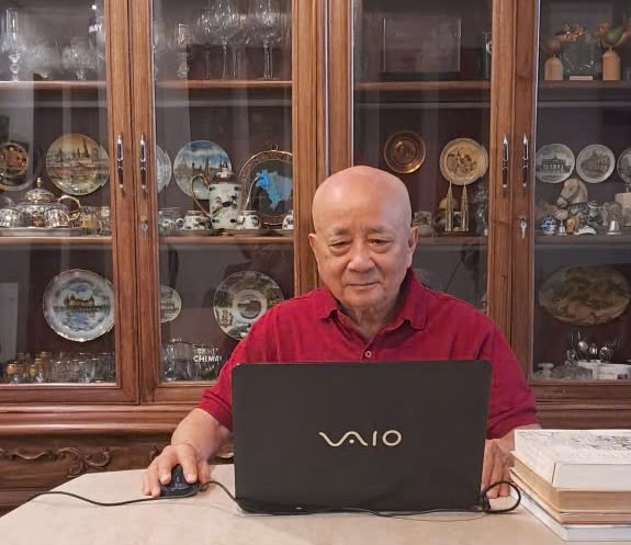 PGS.TS Chung Á - Hành trình của người gieo ánh sáng giữa vùng tối HIV/AIDS- Ảnh 7. PGS.TS Chung Á - Hành trình của người gieo ánh sáng giữa vùng tối HIV/AIDS- Ảnh 7.