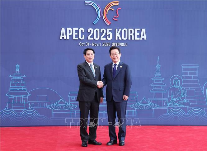 Chủ tịch nước Lương Cường dự Hội nghị Cấp cao APEC lần thứ 32- Ảnh 9. Chủ tịch nước Lương Cường dự Hội nghị Cấp cao APEC lần thứ 32- Ảnh 9.