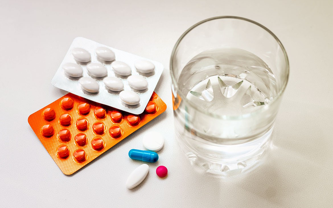 Thuốc giảm đau, hạ sốt phổ biến ảnh hưởng đến gan và thận như thế nào? 1 uong thuoc 2 17618786787131035416303 27 0 758 1170 crop 176187871249035274196