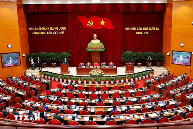 Biểu quyết giới thiệu nhân sự Ban chấp hành Trung ương khóa XIV- Ảnh 2. Biểu quyết giới thiệu nhân sự Ban chấp hành Trung ương khóa XIV- Ảnh 2.