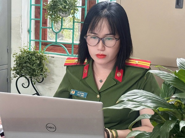 Thiếu tá Công an Lai Châu trả lại 20 triệu đồng chuyển nhầm, giúp người mẹ cứu con mắc bệnh hiểm nghèo- Ảnh 1.