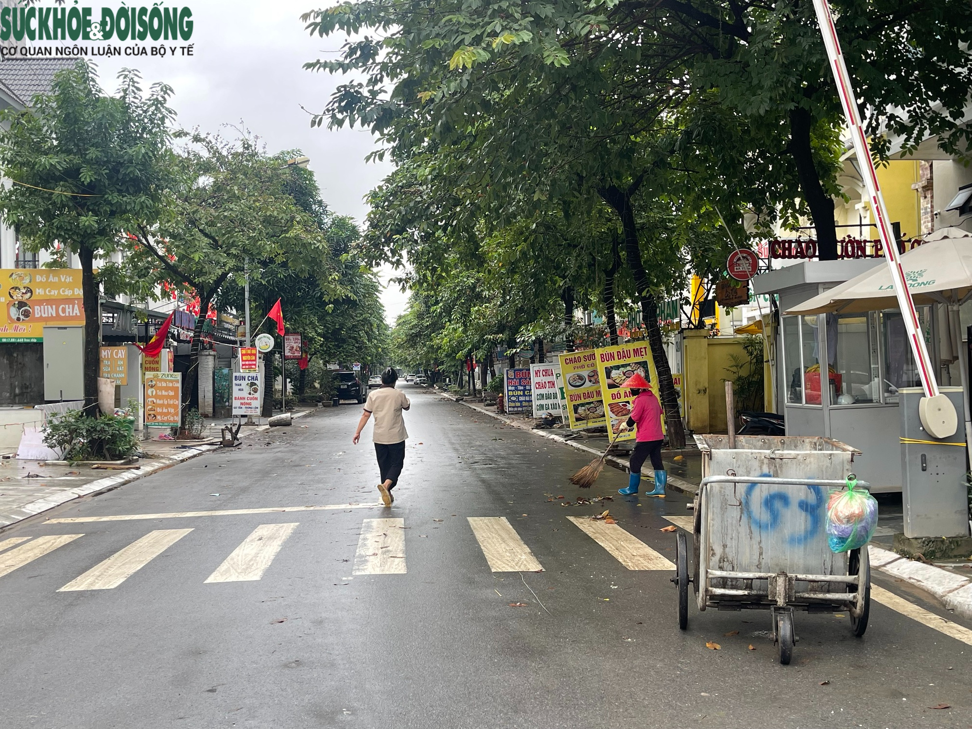 Hà Nội: Hình ảnh lạ thường tại 'ốc đảo An Khánh' sau mưa lớn- Ảnh 7.