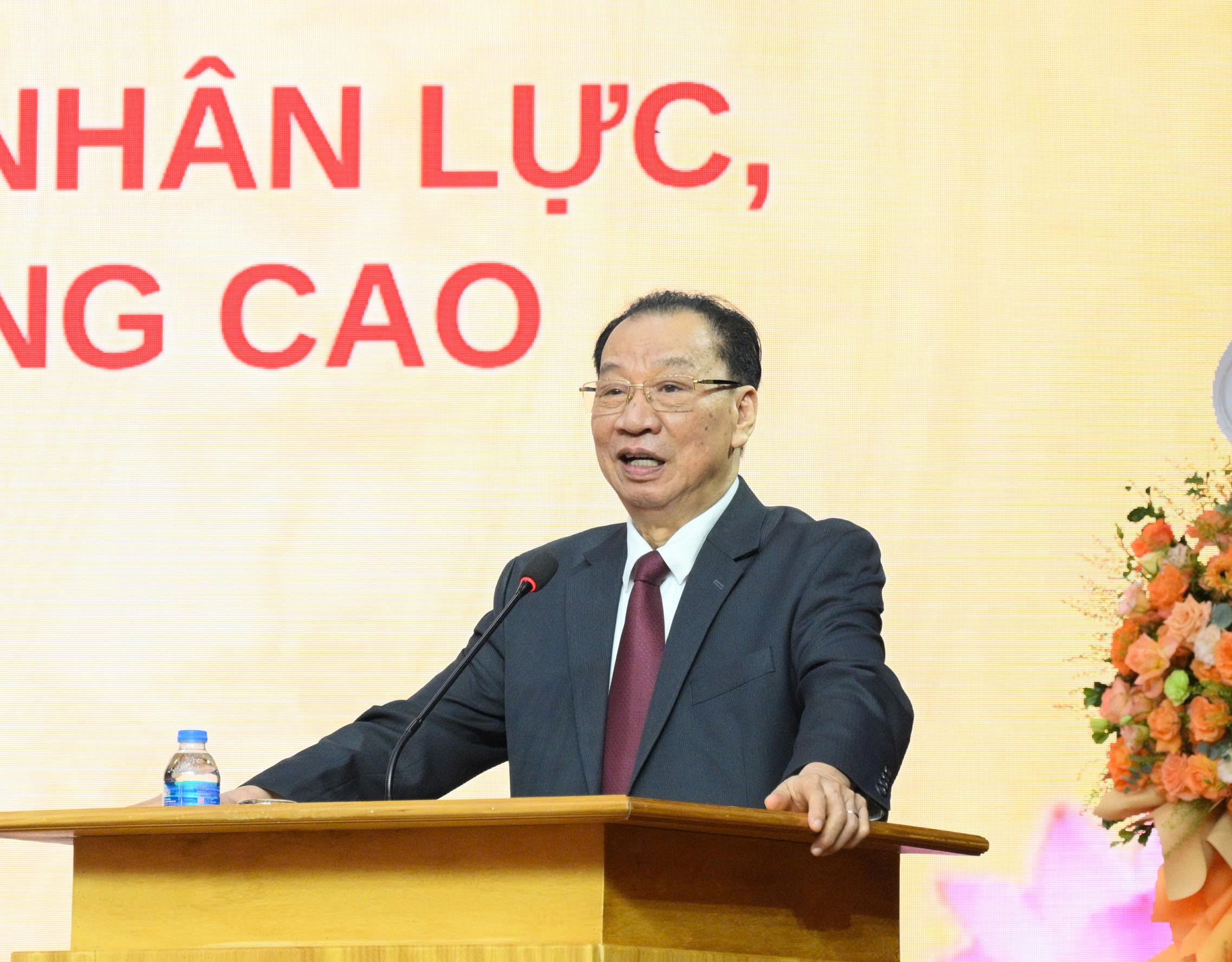 Nhân lực chất lượng cao giữ vai trò trụ cột xây dựng đất nước trong kỷ nguyên mới- Ảnh 4.