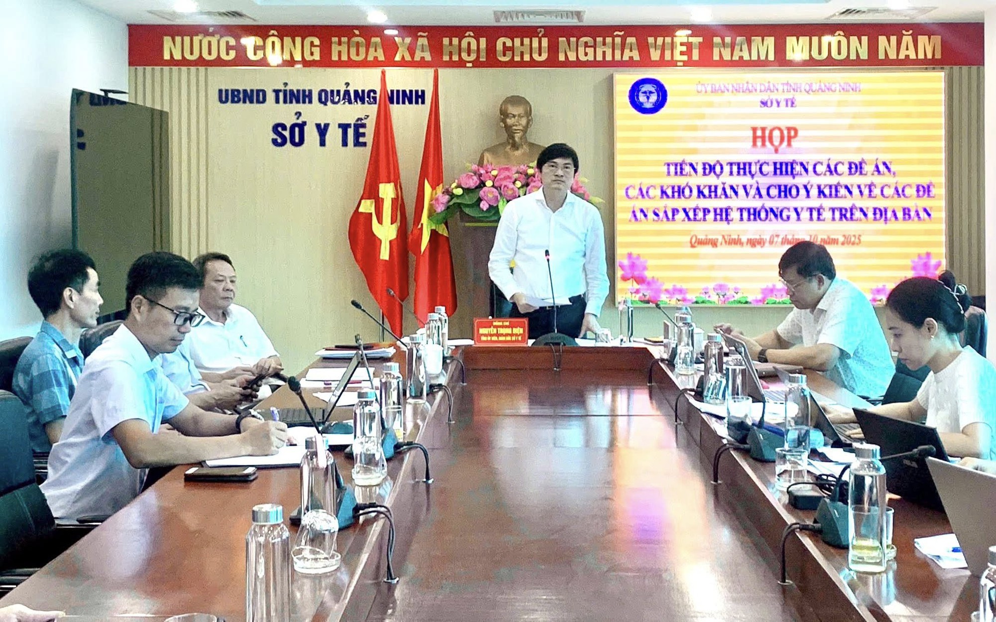 Quảng Ninh bổ nhiệm hàng loạt cán bộ chủ chốt: Ông Bùi Mạnh Hùng giữ chức Giám đốc Sở Y tế- Ảnh 3.