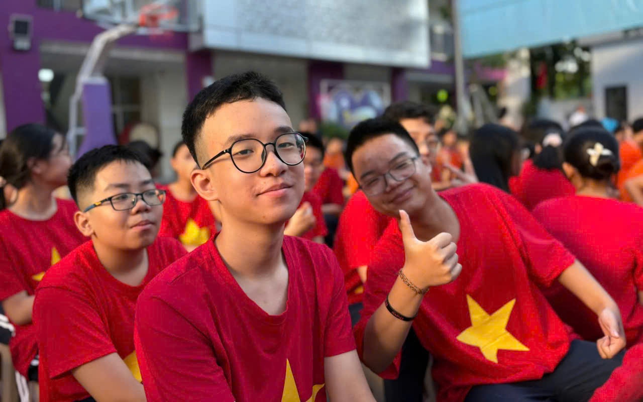 Mức hỗ trợ học phí cho học sinh trường tư thục sẽ thế nào?- Ảnh 1. Hà Nội miễn 100% học phí, phụ huynh không phải nộp đơn, giấy tờ