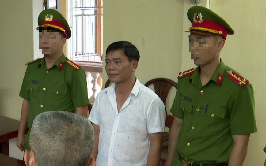 Lý do vợ chồng tiệm vàng Kim Chung lớn nhất Thanh Hóa bị bắt- Ảnh 4. Lý do vợ chồng tiệm vàng Kim Chung lớn nhất Thanh Hóa bị bắt- Ảnh 4.