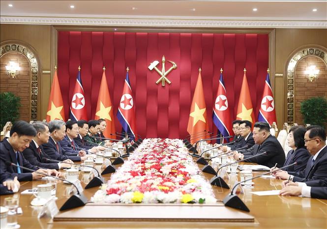 Tổng Bí thư Tô Lâm hội đàm với Tổng Bí thư, Chủ tịch Quốc vụ Triều Tiên Kim Jong Un- Ảnh 1. Tổng Bí thư Tô Lâm hội đàm với Tổng Bí thư, Chủ tịch Quốc vụ Triều Tiên Kim Jong Un- Ảnh 1.