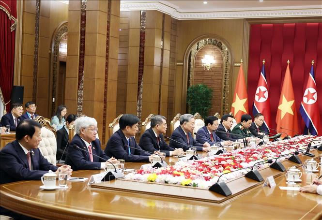 Tổng Bí thư Tô Lâm hội đàm với Tổng Bí thư, Chủ tịch Quốc vụ Triều Tiên Kim Jong Un- Ảnh 5. Tổng Bí thư Tô Lâm hội đàm với Tổng Bí thư, Chủ tịch Quốc vụ Triều Tiên Kim Jong Un- Ảnh 5.
