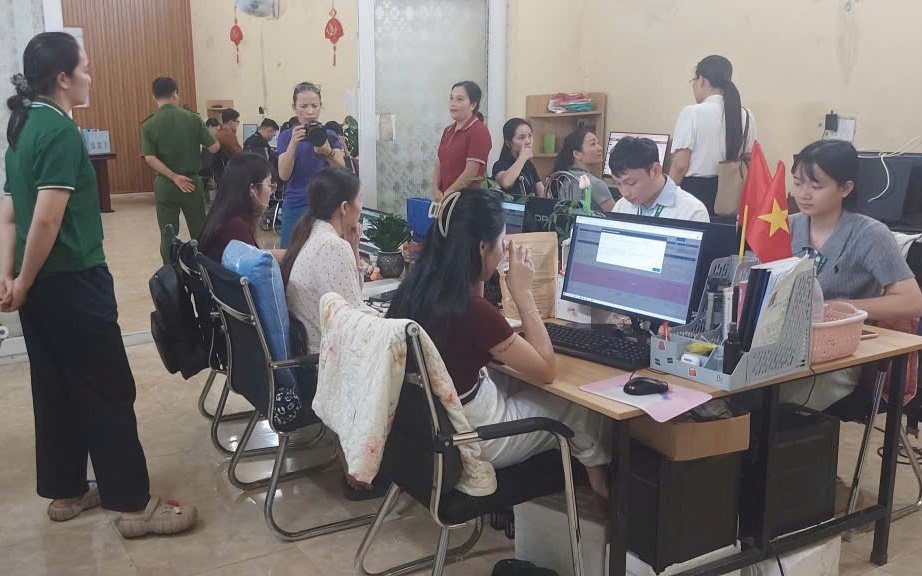 Loạt cơ sở y tế tư nhân ở Huế bị xử phạt
- Ảnh 2.