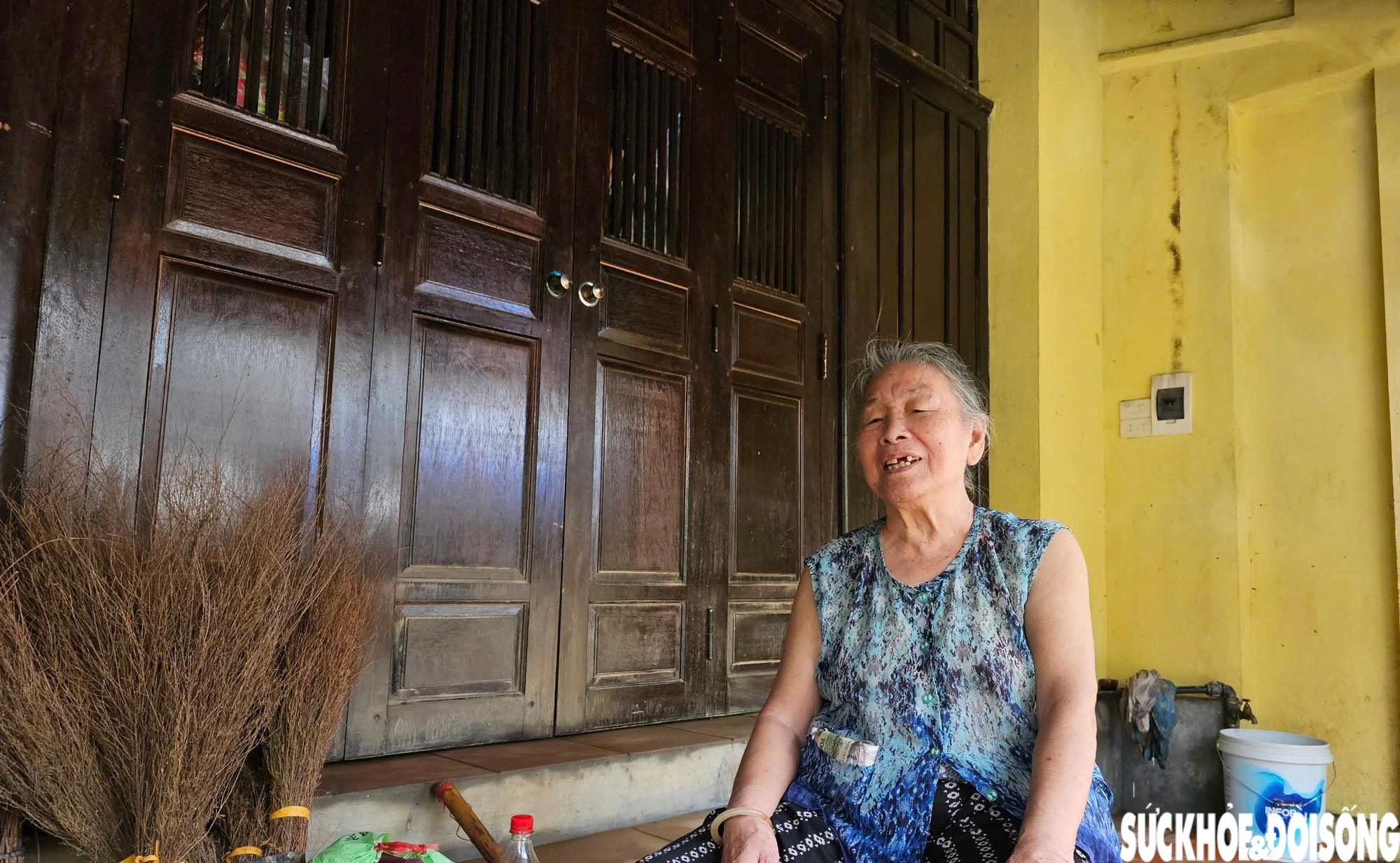 Người dân phố cổ Bao Vinh gượng dậy sau lũ lịch sử- Ảnh 3.