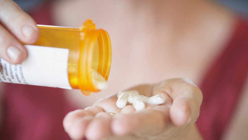 Huyết áp cao: Khi nào cần dùng thuốc và khi nào có thể kiểm soát bằng lối sống?- Ảnh 1.