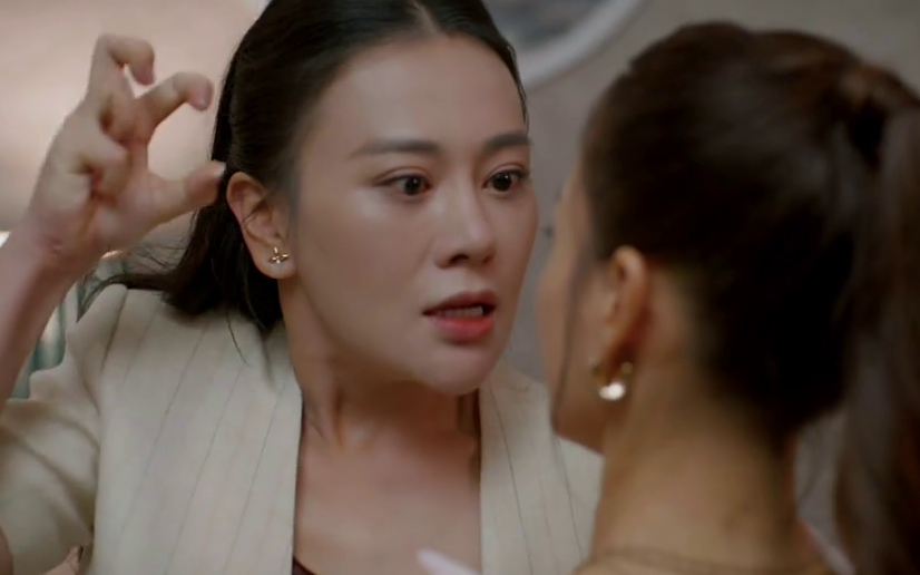 Màn đánh ghen của Phương Oanh tạo kỷ lục cho 'Gió ngang khoảng trời xanh'- Ảnh 2.