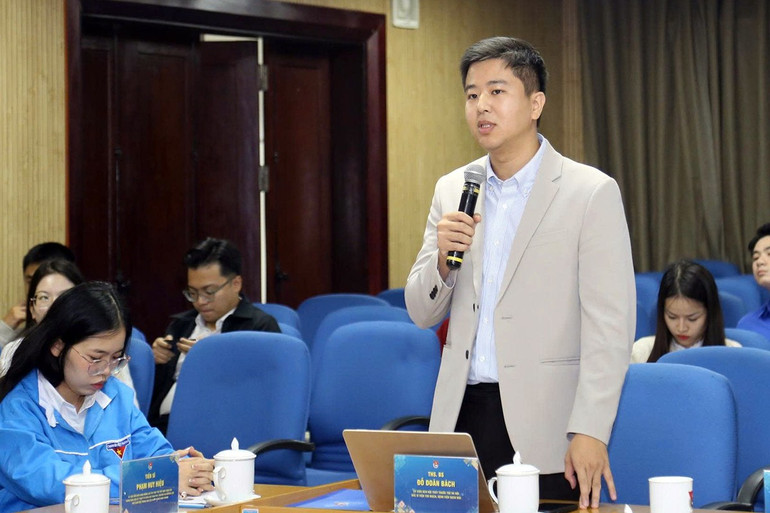 Thanh niên, cán bộ Hội Liên hiệp Thanh niên Việt Nam góp ý vào dự thảo Văn kiện Đại hội XIV của Đảng- Ảnh 3. Thanh niên, cán bộ Hội Liên hiệp Thanh niên Việt Nam góp ý vào dự thảo Văn kiện Đại hội XIV của Đảng- Ảnh 3.