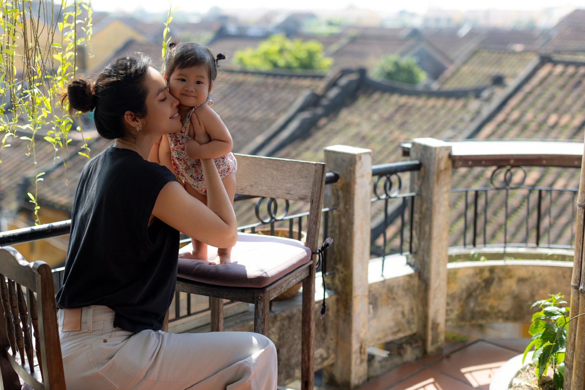 Con gái Á hậu Hoàng My gây chú ý trong ngày sinh nhật mẹ- Ảnh 6.