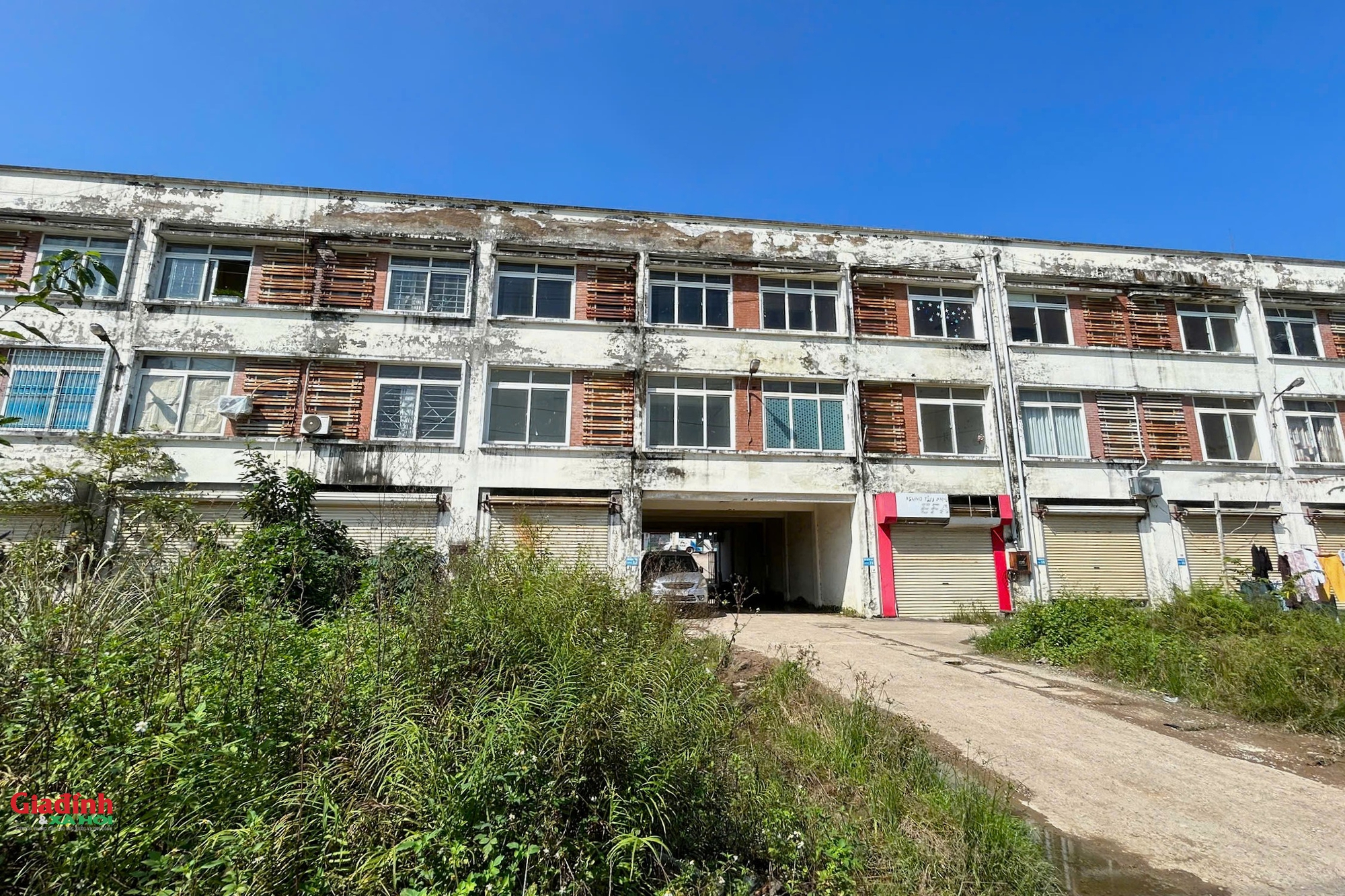 Hà Nội: Hiện trạng khu chợ xây xong rồi bỏ hoang dự kiến được chuyển đổi thành nhà ở xã hội- Ảnh 11. Hà Nội: Hiện trạng khu chợ xây xong rồi bỏ hoang dự kiến được chuyển đổi thành nhà ở xã hội- Ảnh 11.