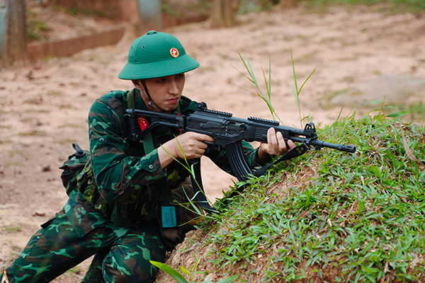 Hòa Minzy có tiếng 'chiến thần ngoại giao' nhưng thực tế rất cô đơn- Ảnh 3.