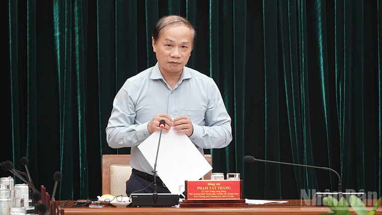 Tiếp tục đẩy mạnh tuyên truyền, phổ biến sâu rộng nội dung dự thảo các văn kiện trình Đại hội XIV của Đảng- Ảnh 2.