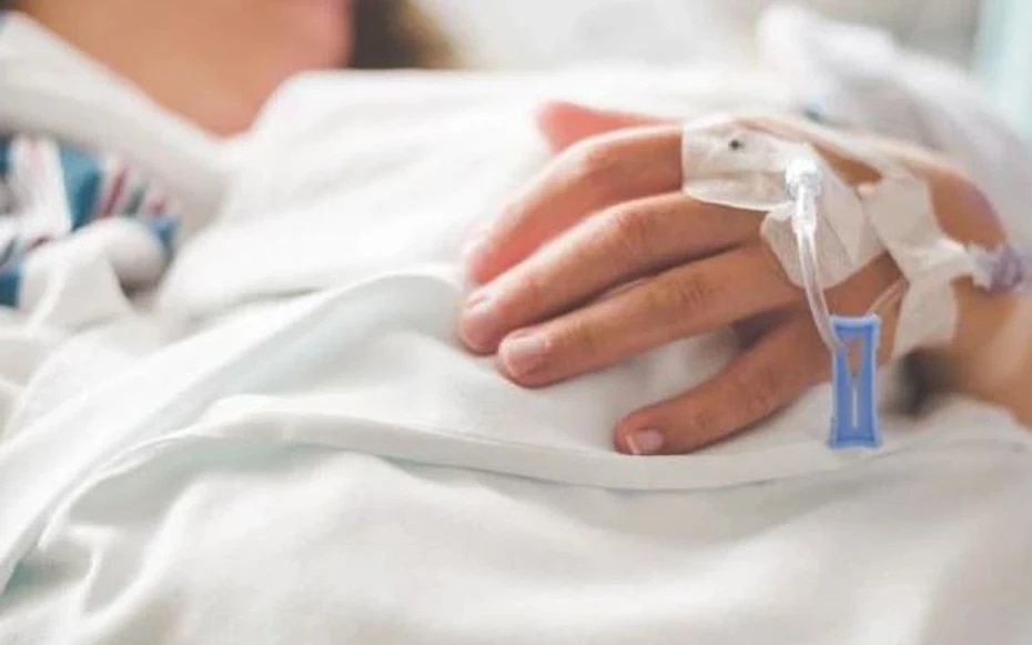 Thực trạng sự hài lòng người bệnh về chăm sóc đau sau phẫu thuật của điều dưỡng khoa phẫu thuật tạo hình thẩm mỹ, Bệnh viện Đại học Y Hà Nội