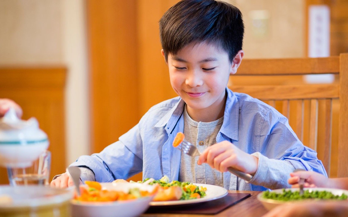 Ăn đúng và đủ - chìa khóa duy trì sức khỏe lâu dài - Ảnh 2.