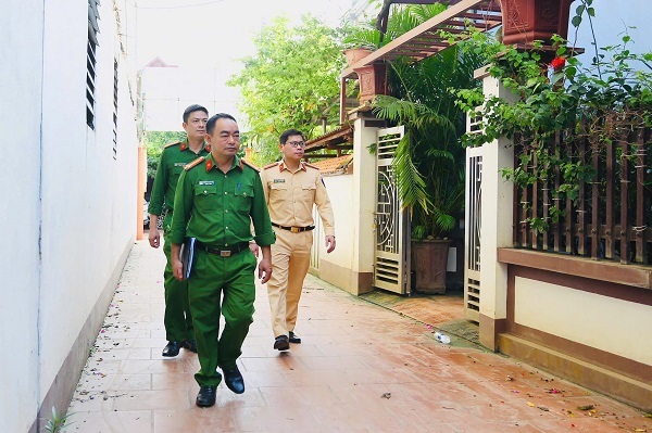 Hơn 30.000 dữ liệu phương tiện và GPLX được người dân gửi lên ứng dụng iHanoi sau 2 ngày triển khai- Ảnh 2.