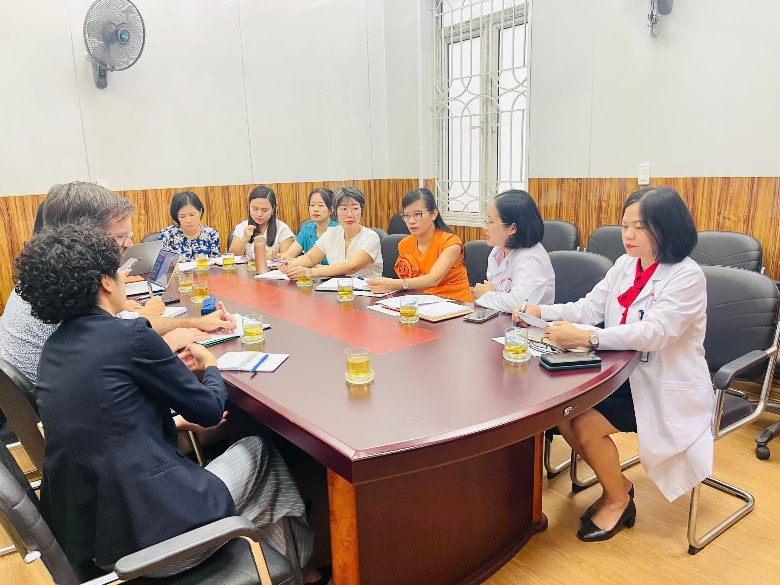 Người phá vỡ 'ranh giới', góp phần đưa Hải Phòng thành hình mẫu phòng, chống HIV/AIDS- Ảnh 3. Người phá vỡ 'ranh giới', góp phần đưa Hải Phòng thành hình mẫu phòng, chống HIV/AIDS- Ảnh 3.