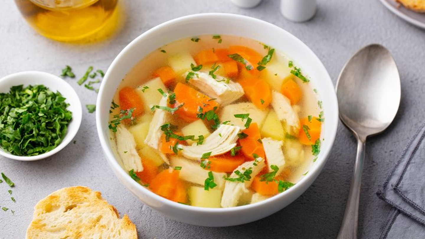 10 loại thực phẩm và đồ uống làm dịu các triệu chứng cúm- Ảnh 2. 10 loại thực phẩm và đồ uống làm dịu các triệu chứng cúm- Ảnh 2.