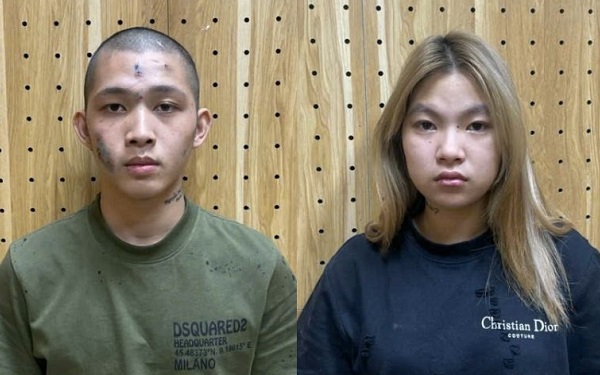 Bí ẩn bóng đen xuất hiện lúc rạng sáng tại phòng ngủ của người phụ nữ ở Tam Đảo
- Ảnh 2. Bắt nhóm cướp bịt mặt trên đê sông Đuống