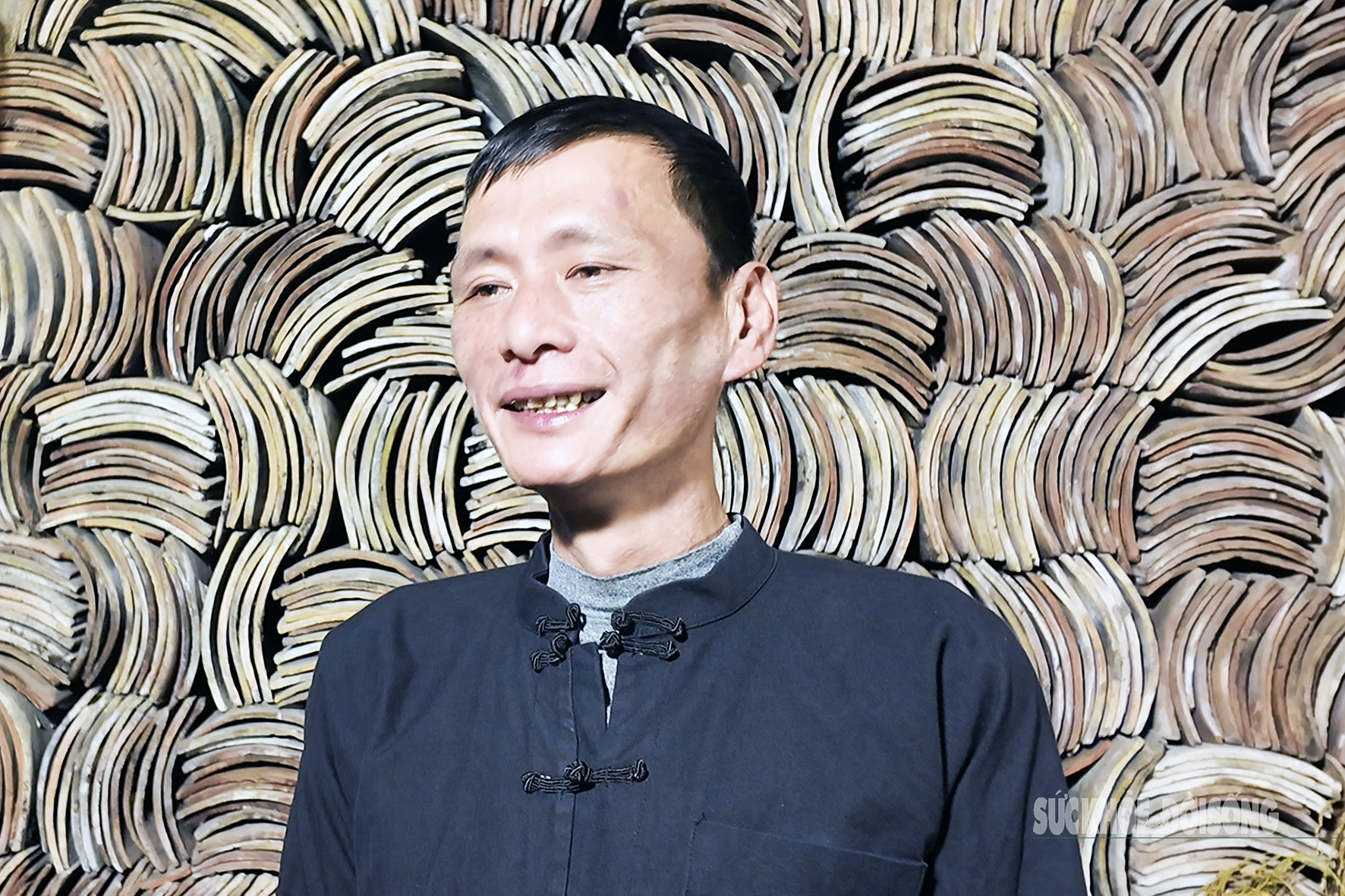 Hơn trăm năm gìn giữ mái ngói Tày- Ảnh 1. Hơn trăm năm gìn giữ mái ngói Tày- Ảnh 1.