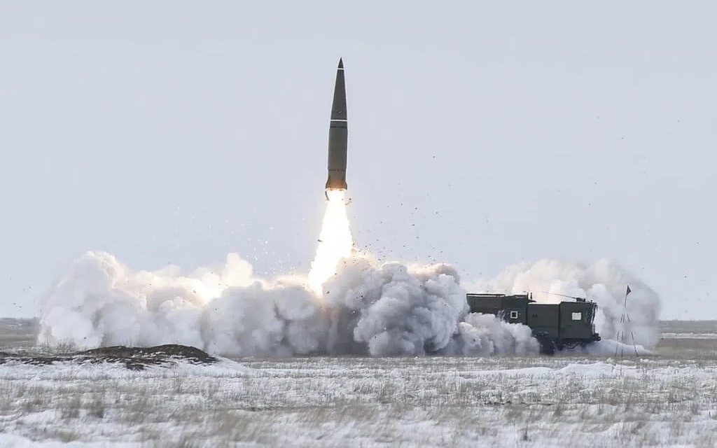 Đòn tấn công của tên lửa Iskander-M Nga xóa sổ loạt vũ khí tối tân Ukraine- Ảnh 2.