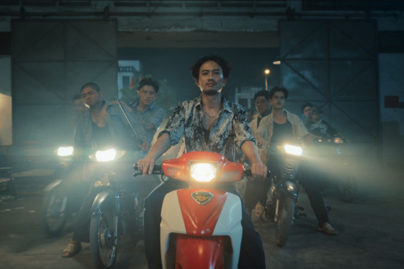 'Truy tìm Long Diên Hương' - phim có Doãn Quốc Đam thống trị doanh thu phòng vé- Ảnh 1. 'Truy tìm Long Diên Hương' - phim có Doãn Quốc Đam thống trị doanh thu phòng vé- Ảnh 1.