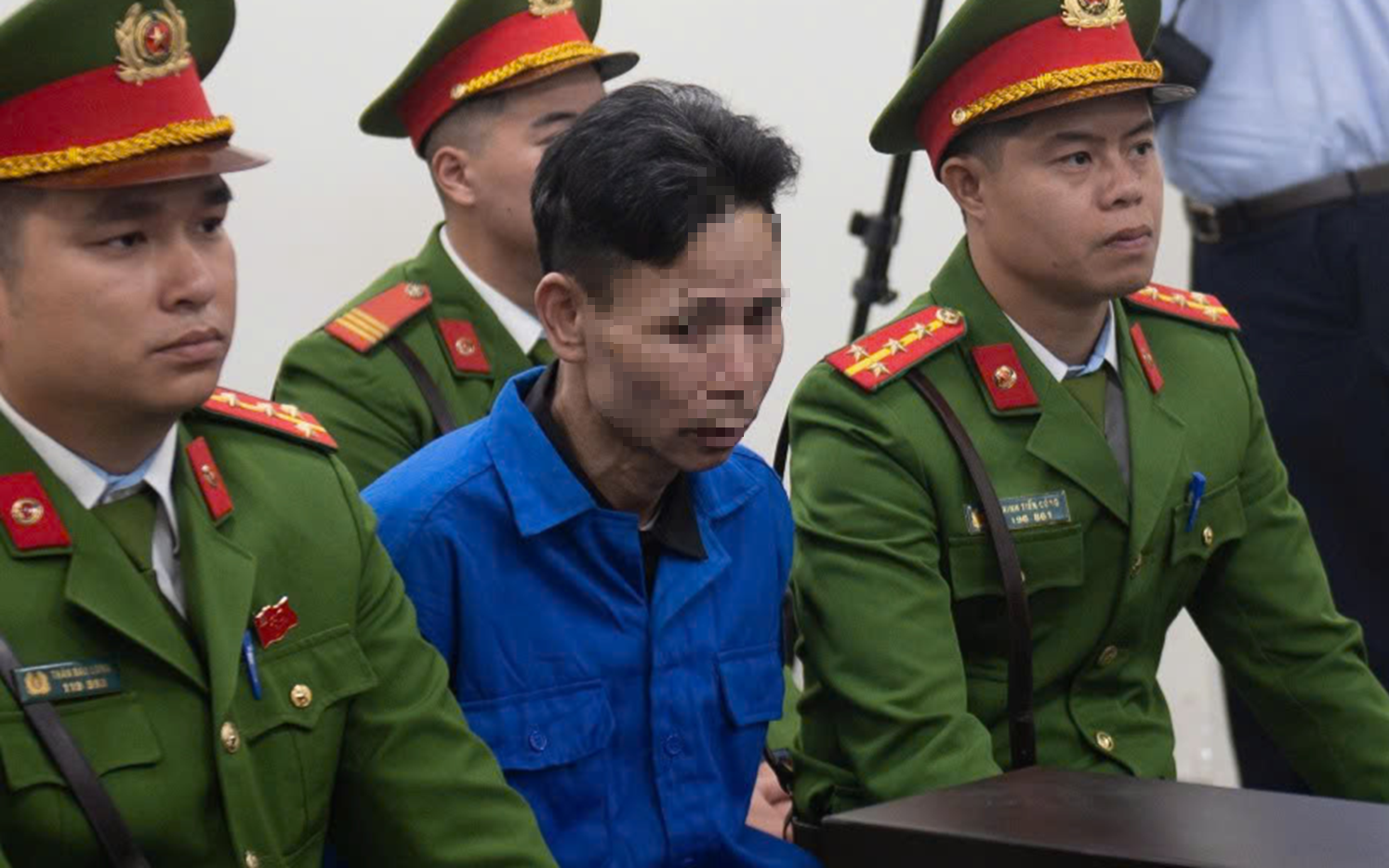 Hoãn phiên tòa xét xử kẻ đốt quán cà phê khiến 11 người chết ở Hà Nội