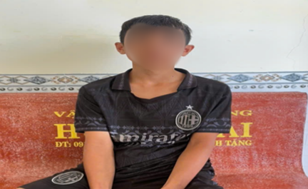 Thiếu niên 14 tuổi dùng hung khí dọa đánh bố dượng- Ảnh 1. Thiếu niên 14 tuổi dùng hung khí dọa đánh bố dượng- Ảnh 1.