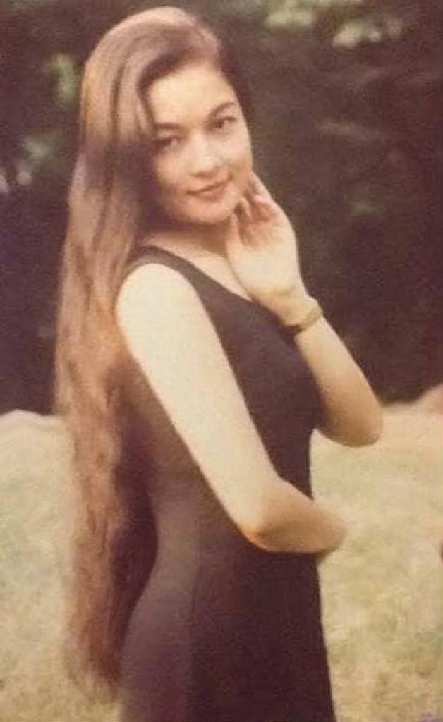 Nữ NSND mang hàm Đại tá từng lọt top 10 Người đẹp Hà Nội thập niên 80- Ảnh 3. Nữ NSND mang hàm Đại tá từng lọt top 10 Người đẹp Hà Nội thập niên 80- Ảnh 3.