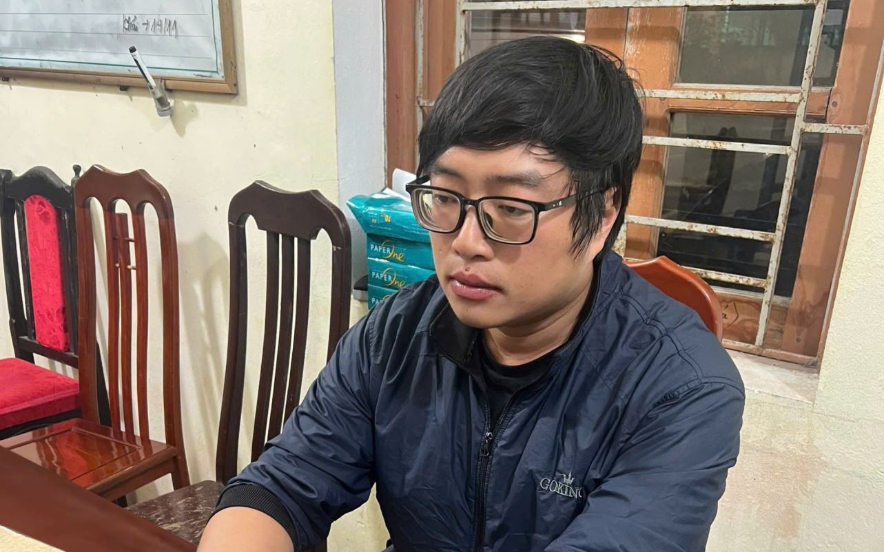 Say rượu, 'tiểu bậy' trước cửa nhà dân, nam thanh niên bị đâm trọng thương- Ảnh 2. Mời mua bảo hiểm tự nguyện xe ô tô rồi lừa chiếm đoạt