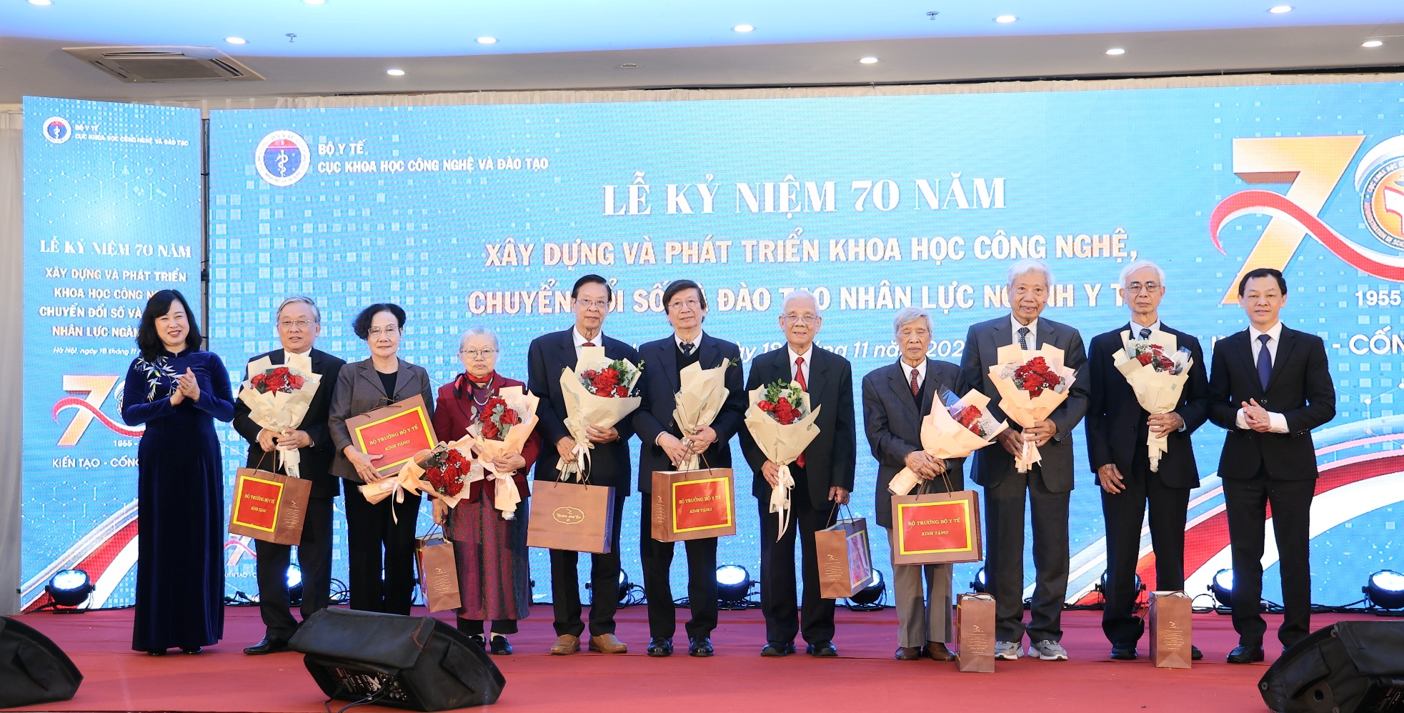 Bộ trưởng Đào Hồng Lan: Khẳng định vị thế của khoa học công nghệ và giáo dục y học Việt Nam trên thế giới- Ảnh 8. Bộ trưởng Đào Hồng Lan: Khẳng định vị thế của khoa học công nghệ và giáo dục y học Việt Nam trên thế giới- Ảnh 8.