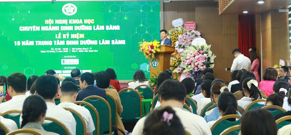 Dinh dưỡng trở thành biện pháp điều trị chủ động, 'vũ khí' giúp bệnh nhân nhanh hồi phục- Ảnh 1. Dinh dưỡng trở thành biện pháp điều trị chủ động, 'vũ khí' giúp bệnh nhân nhanh hồi phục- Ảnh 1.