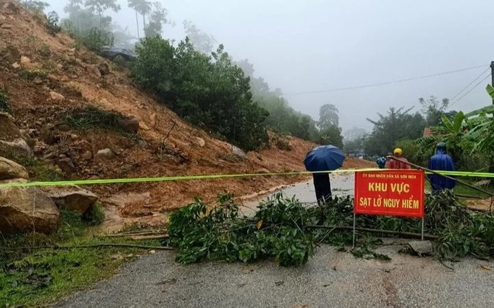 Danh sách 312 xã, phường ở 8 tỉnh miền Trung có nguy cơ lũ quét, sạt lở đất
