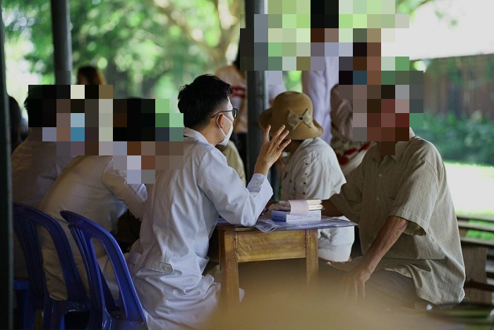 18 năm 'sống trong bóng tối' với cơ thể nhiễm H và quyết định thay đổi cuộc đời- Ảnh 1.