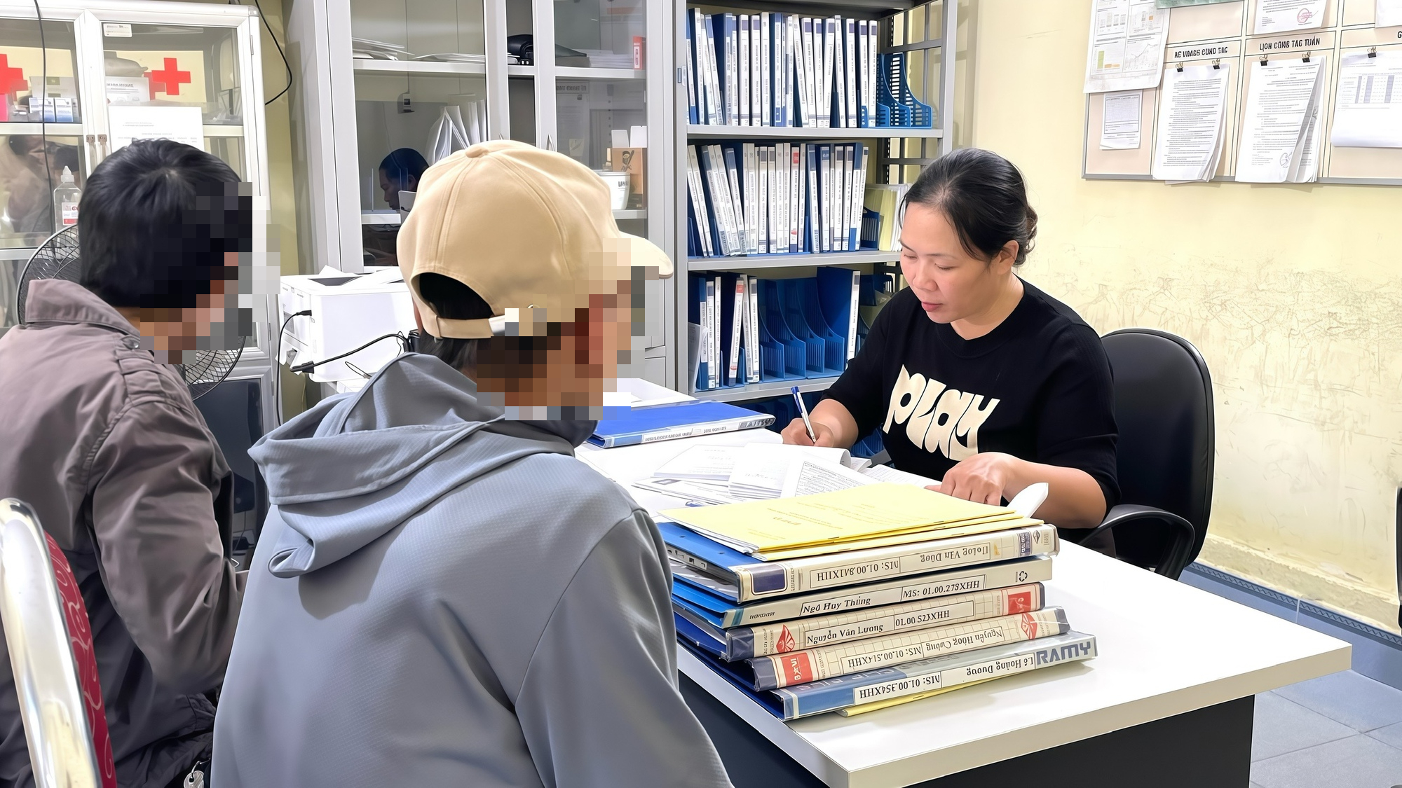 Nhóm Tự Lực - Những người truyền lửa cho bệnh nhân HIV làm lại cuộc đời- Ảnh 1.