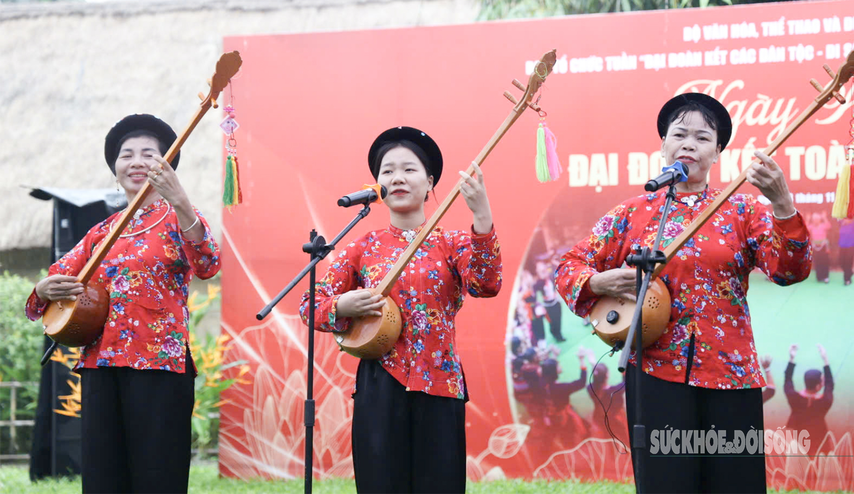 Sắc màu đoàn kết rực sáng tại Làng Văn hóa - Du lịch các dân tộc Việt Nam- Ảnh 11.