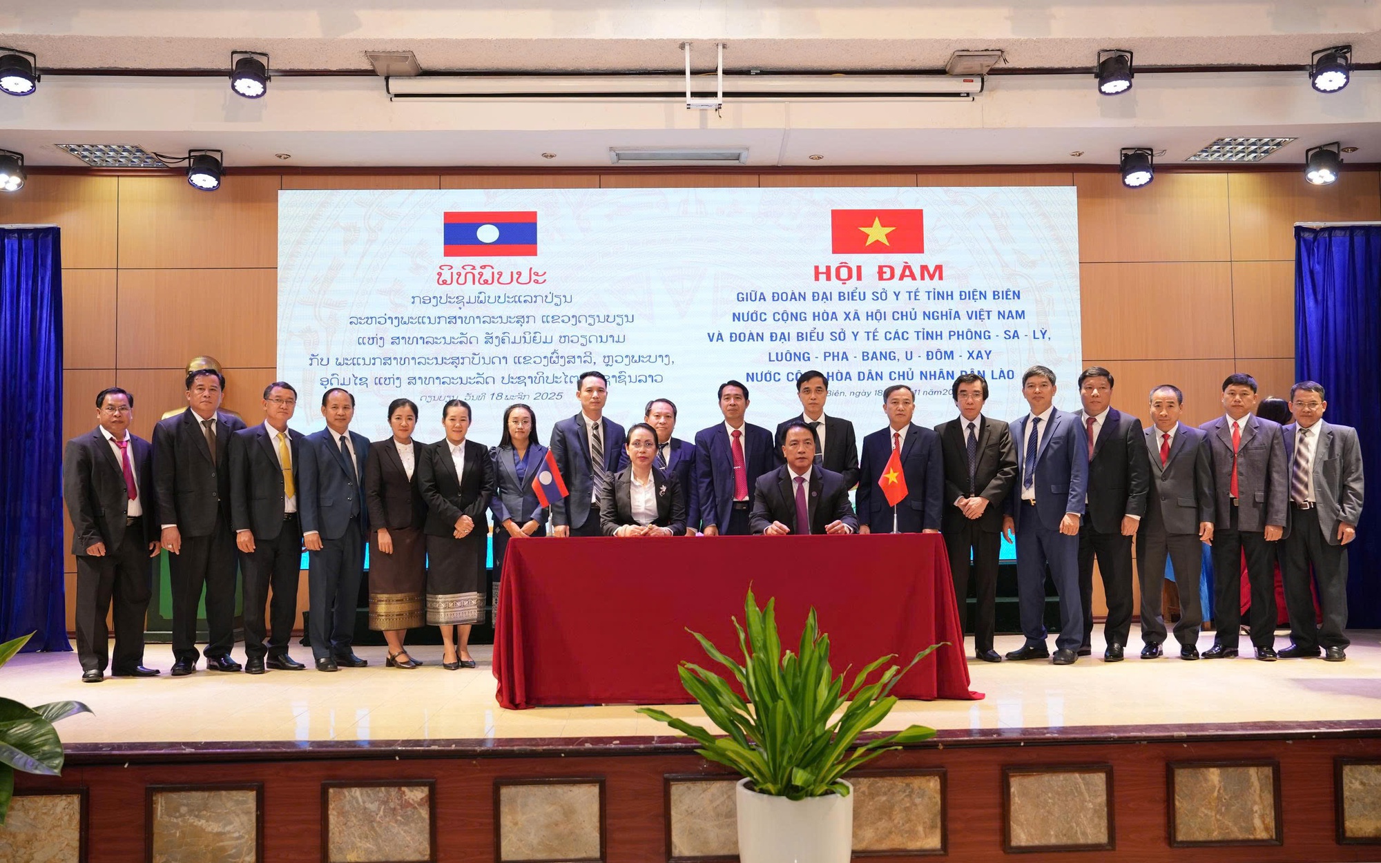 Dập nát bàn tay vì máy băm sắn- Ảnh 2.