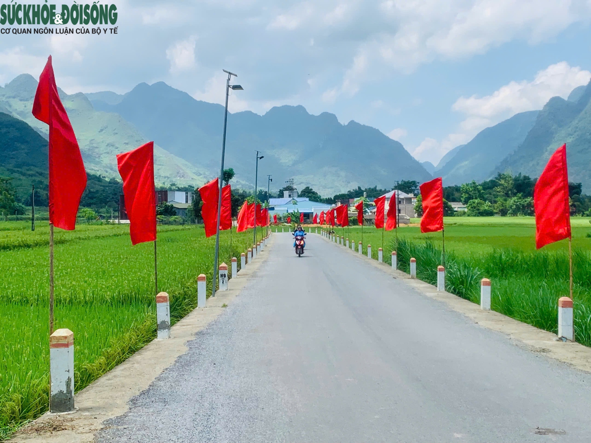 Góp ý kiến vào dự thảo văn kiện Đại hội XIV: Bản làng đổi thay từng ngày- Ảnh 1.