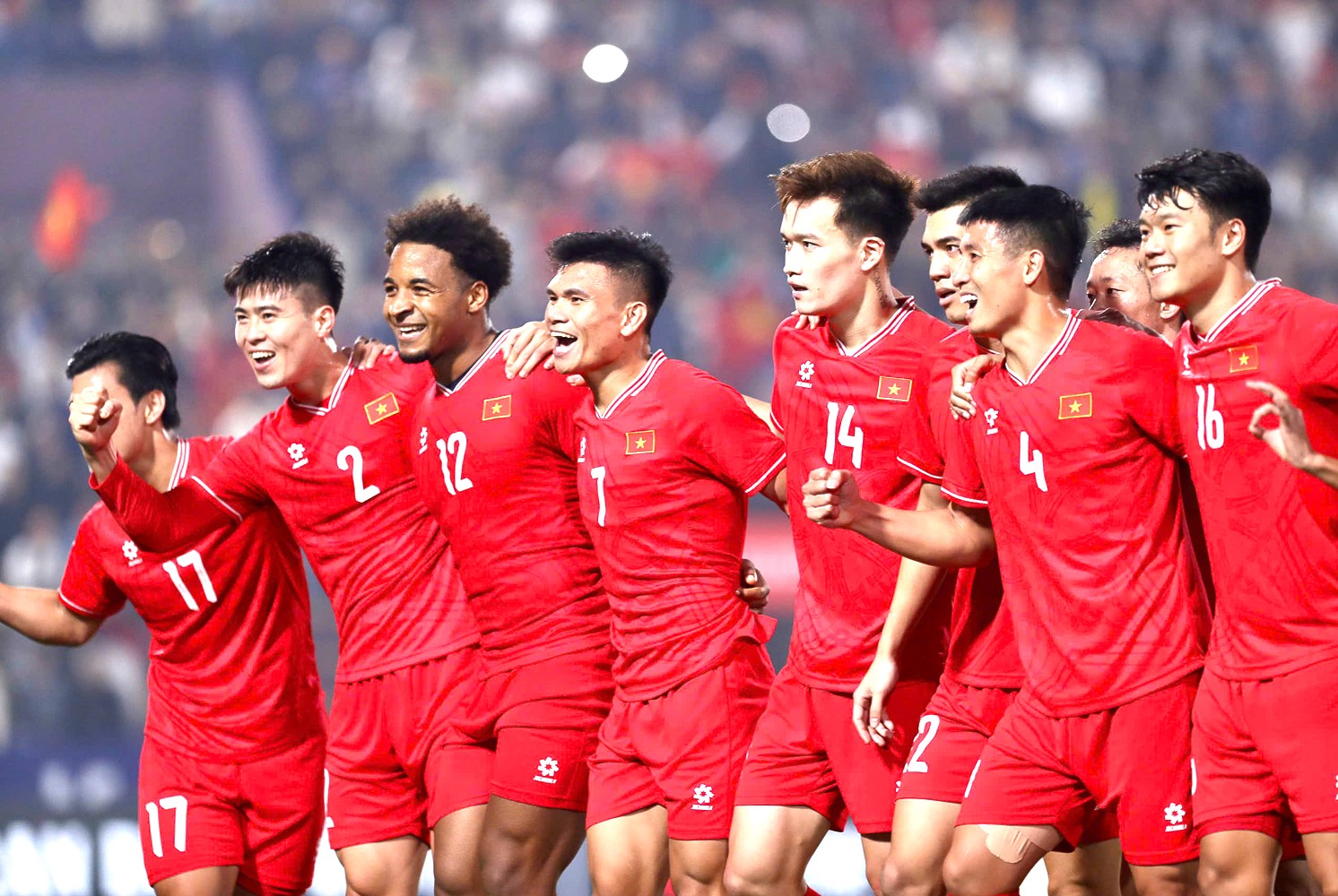 Đội tuyển Việt Nam tăng 1 bậc trên bảng xếp hạng FIFA tháng 11- Ảnh 1.