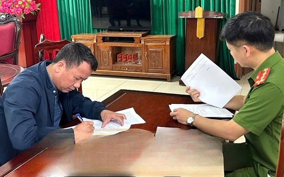 Bé trai 14 tuổi mất tích bí ẩn gần nửa năm, gia đình nghi bị dụ dỗ sang nước ngoài- Ảnh 2.