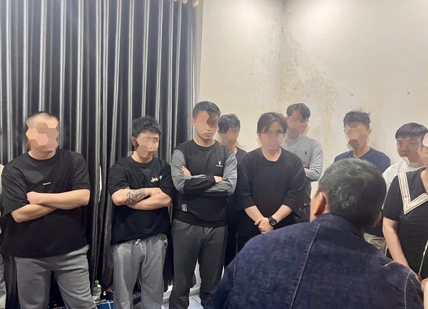 Phát hiện 13 công dân Trung Quốc quá cảnh trái phép vào Việt Nam để chờ sang Campuchia tìm việc- Ảnh 1.