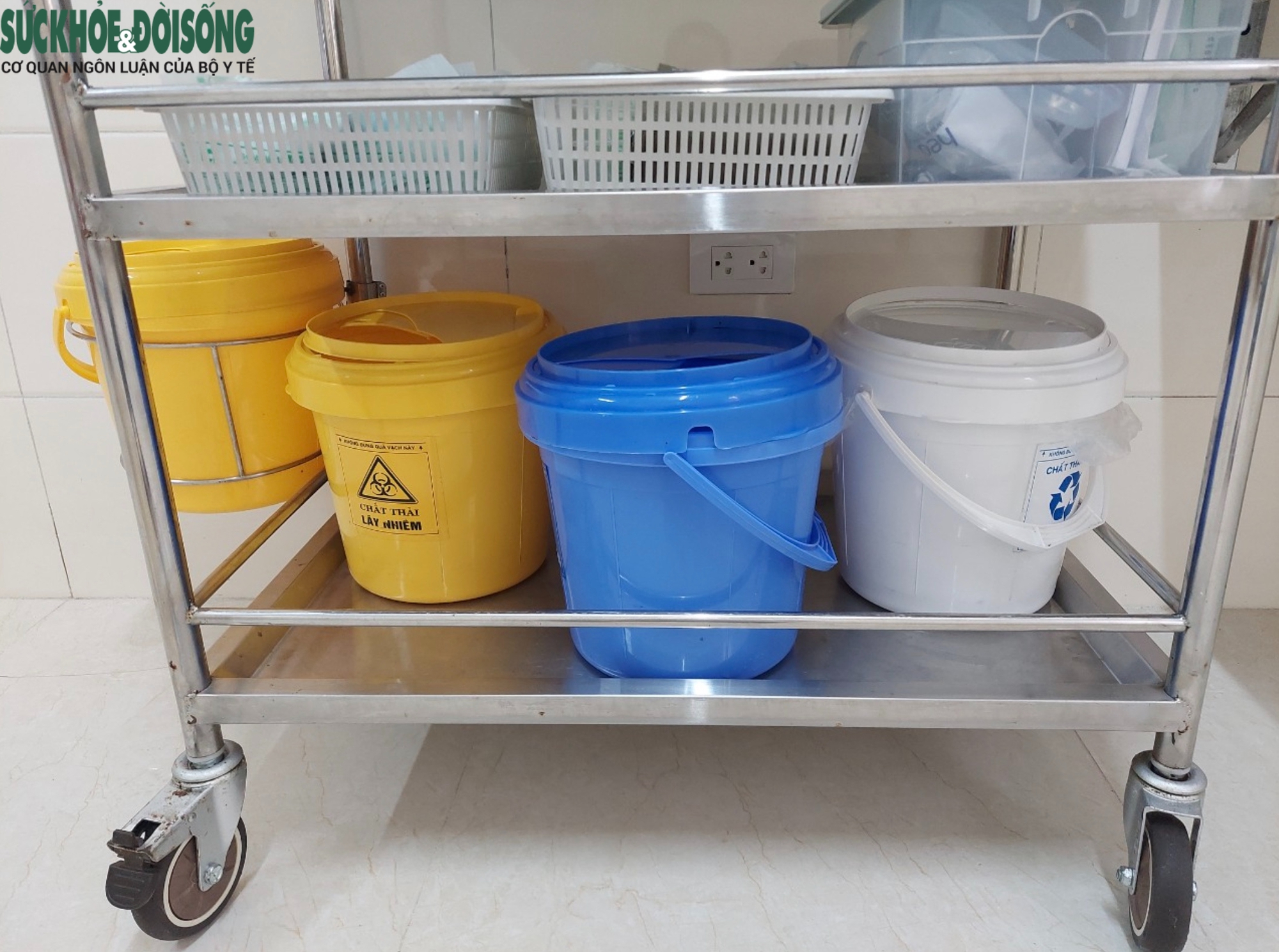 O hospital 'Verde - Limpo - Bonito' é a base para melhorar a qualidade dos exames e tratamentos médicos - Foto 3. Bệnh viện 'Xanh - Sạch - Đẹp' nền tảng nâng tầm chất lượng khám chữa bệnh- Ảnh 3.