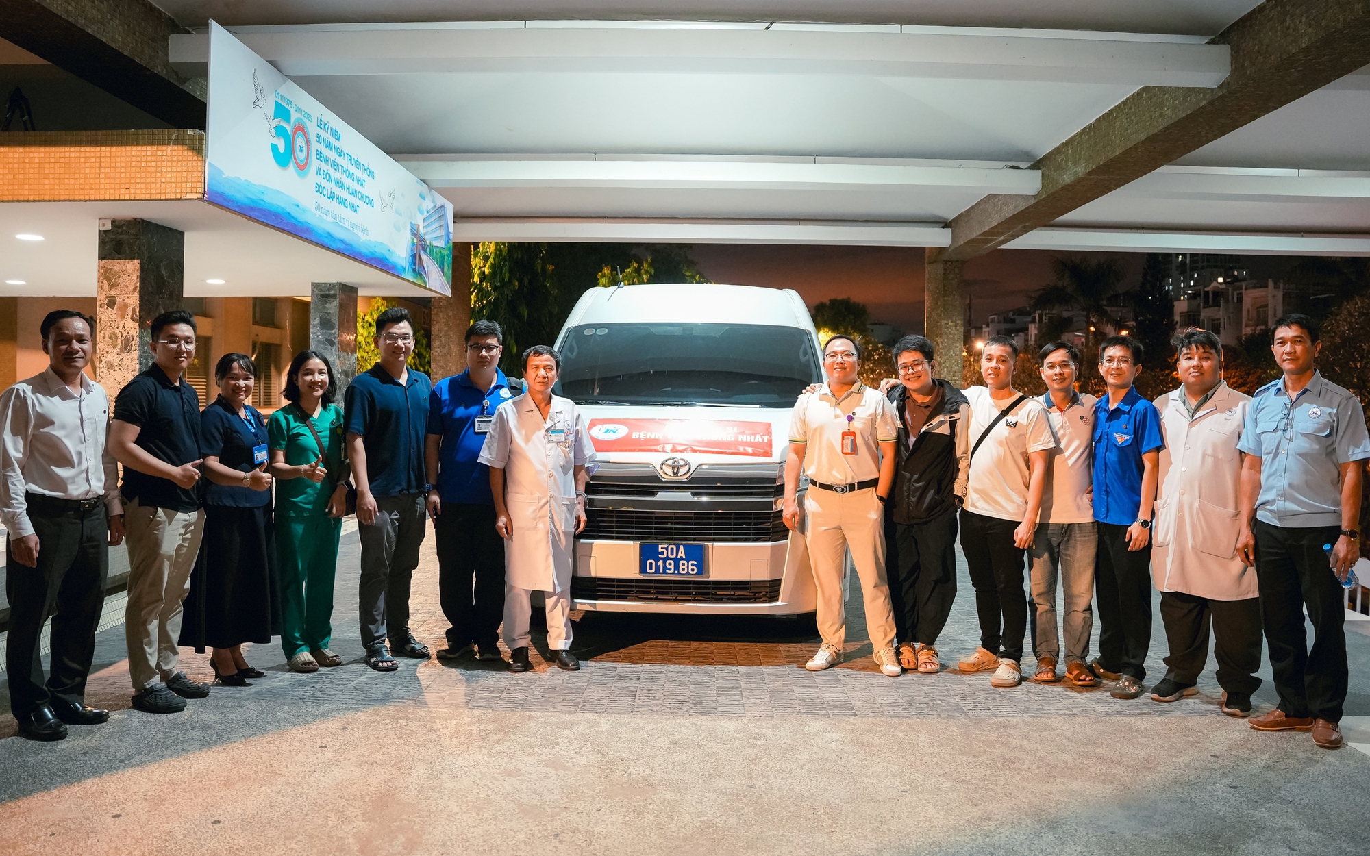 Thực hiện chỉ đạo của Bộ Y tế, Bệnh viện Thống Nhất hỗ trợ y tế Khánh Hòa