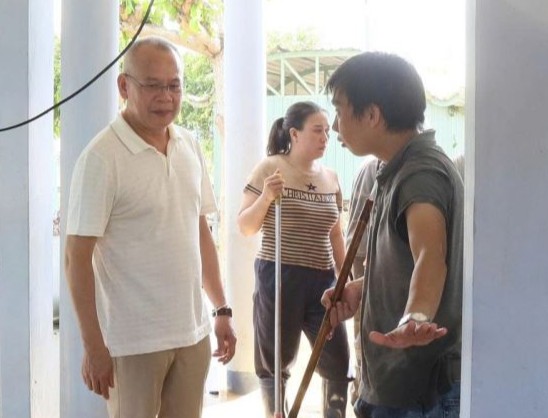 Giám đốc Sở Y tế Đắk Lắk: Cử các đội phản ứng nhanh đến hỗ trợ các xã thiệt hại nặng do lũ- Ảnh 1.