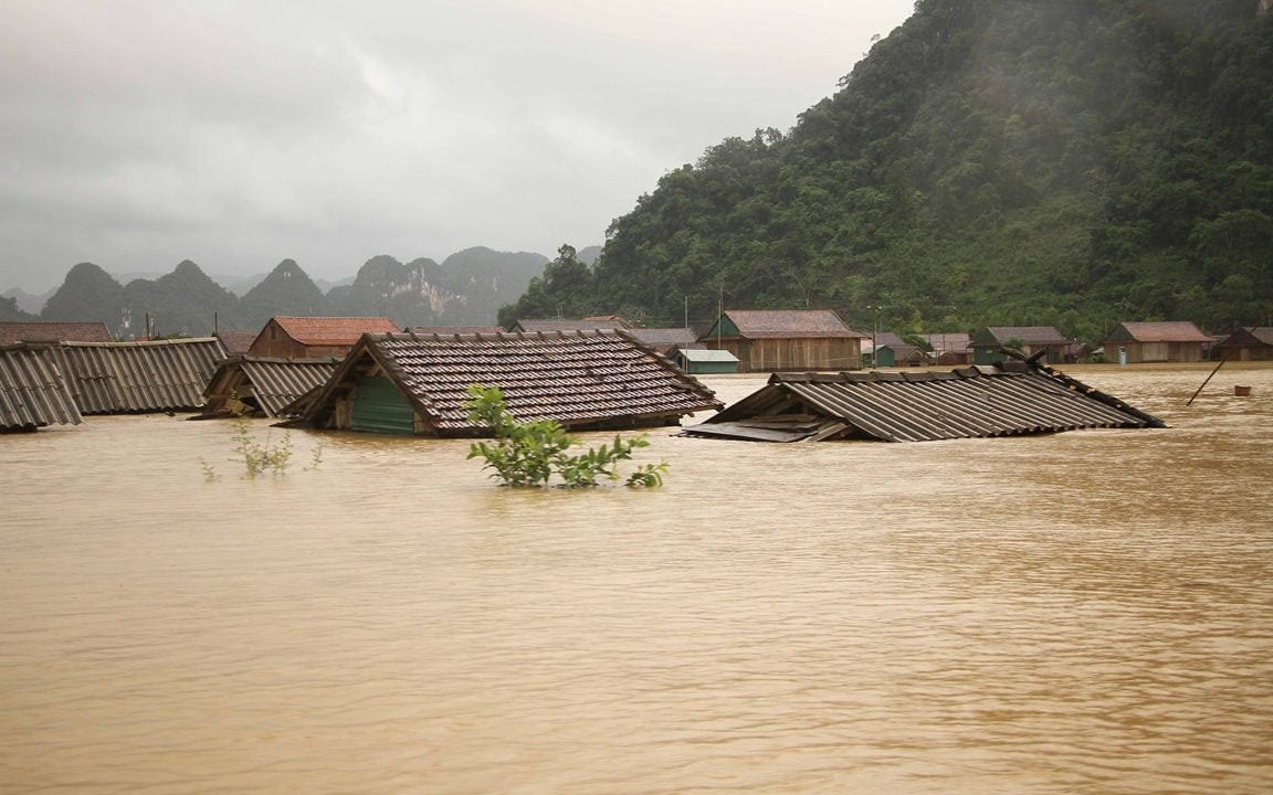 Những đặc điểm hiếm gặp của đợt mưa lũ lịch sử ở miền Trung