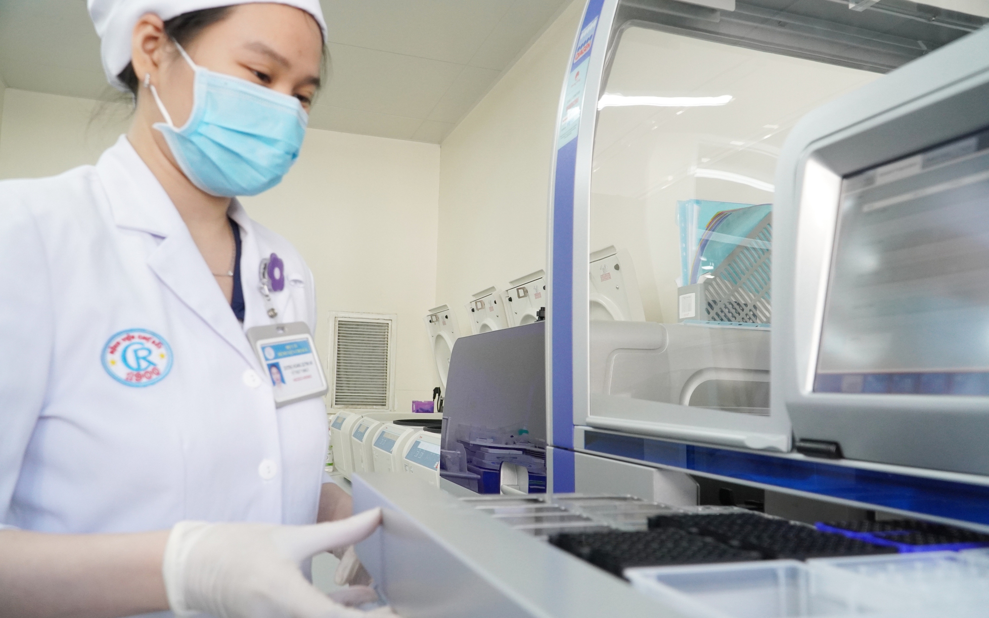 Phân loại rác thải y tế tại nguồn để giảm thiểu ô nhiễm- Ảnh 2.